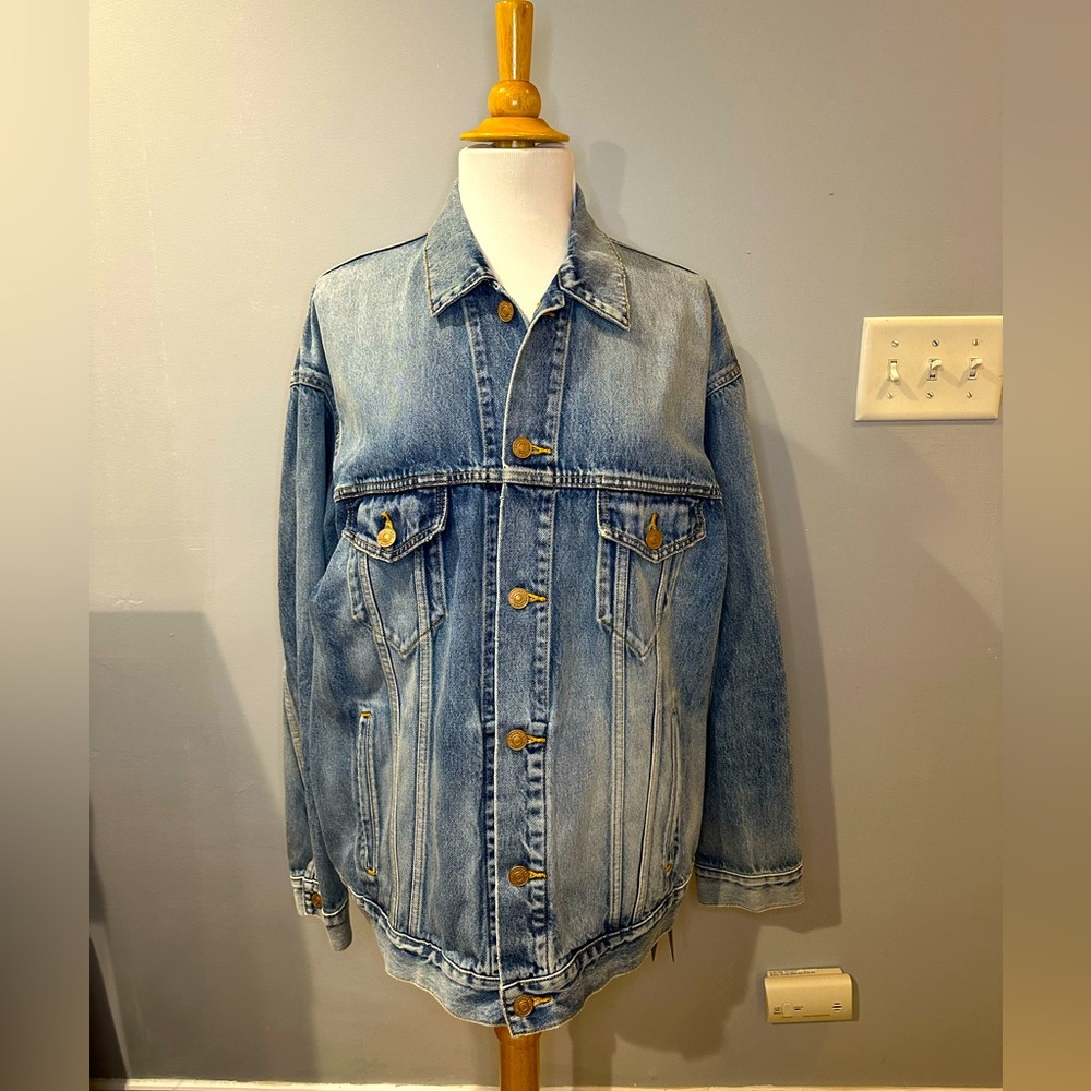 💯%Authentic!Brand New!Balenciaga BB Sprayed Large Fit  Denim Jacket XS unisex